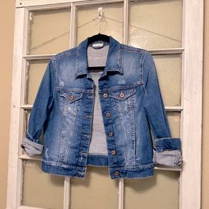 Mavi for A Pea in the Pod denim jacket